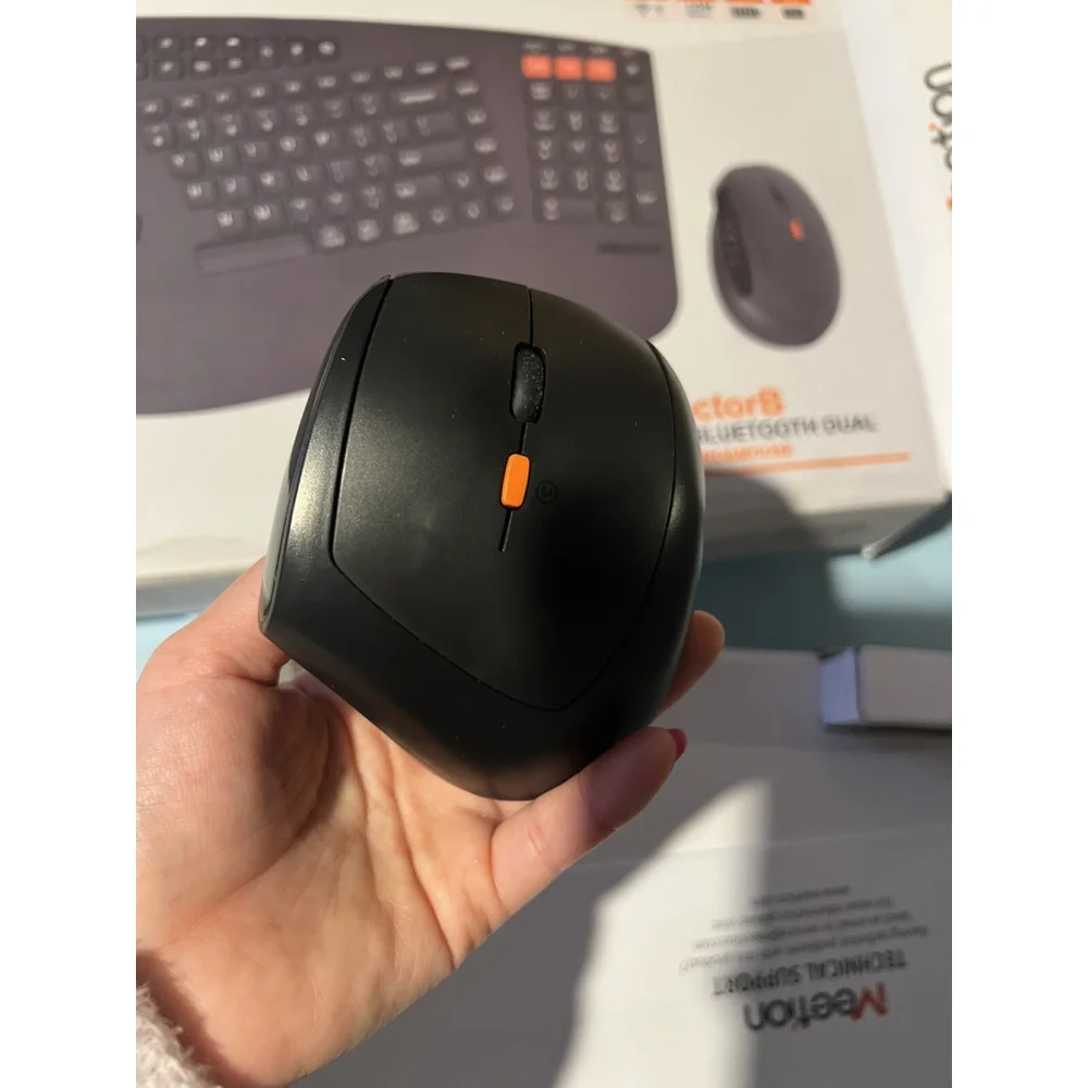MEETION Ergonomic Keyboard and Mouse Wireless Combo Black Used Missing type-C